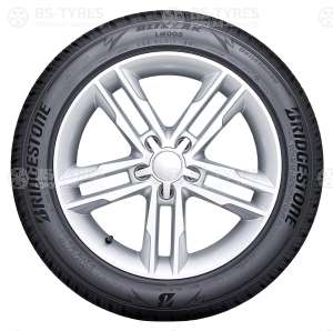 Bridgestone Blizzak LM005 255/65 R17 114H