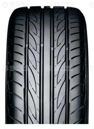 Yokohama Advan Fleva V701 225/40 R18 92W