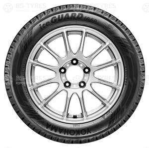 Yokohama Ice Guard IG60 215/60 R17 96Q