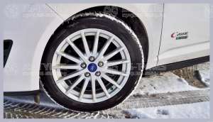 Michelin X-Ice 3 275/40 R20 102H